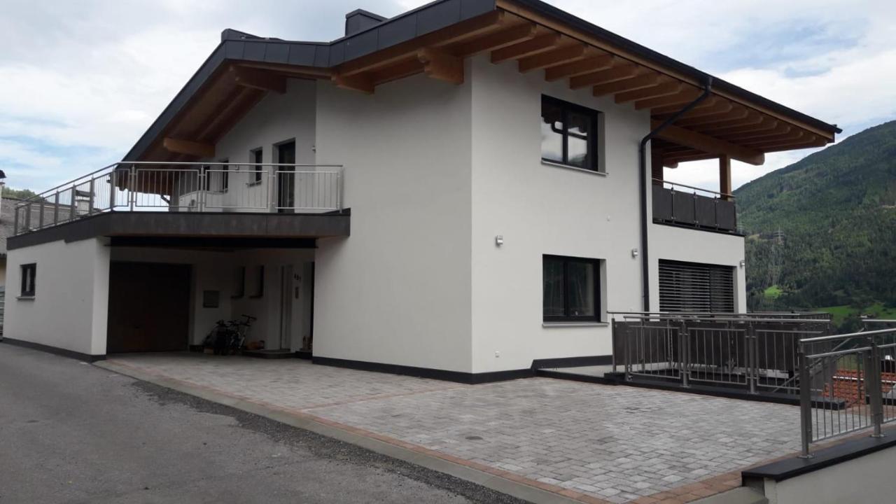 Regensburger Apartment *